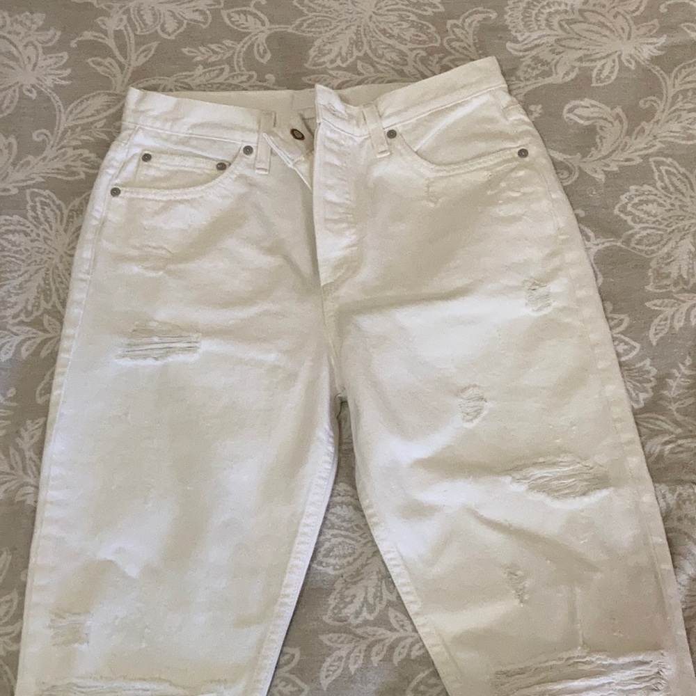 White distressed Boyish jeans- new with tags
